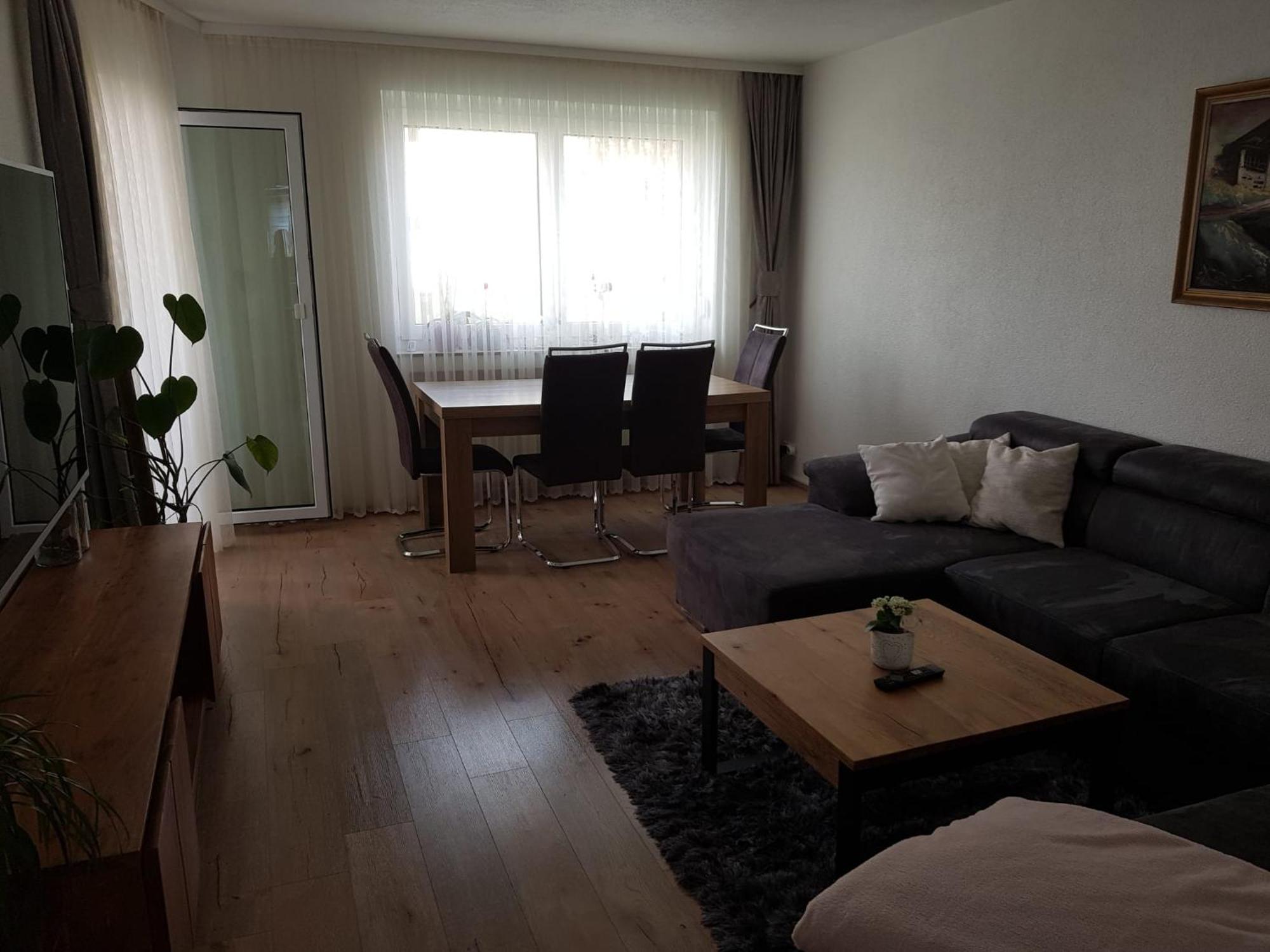 Sonnige 3 Zimmer Ferienwohnung Sun Mountain Rechberghausen Luaran gambar